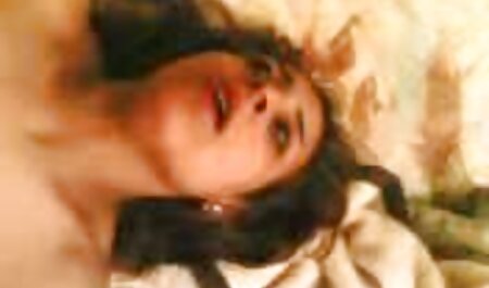 PUREMATURE Call Girl MILF anal baisée par un vidéos gay porno français client
